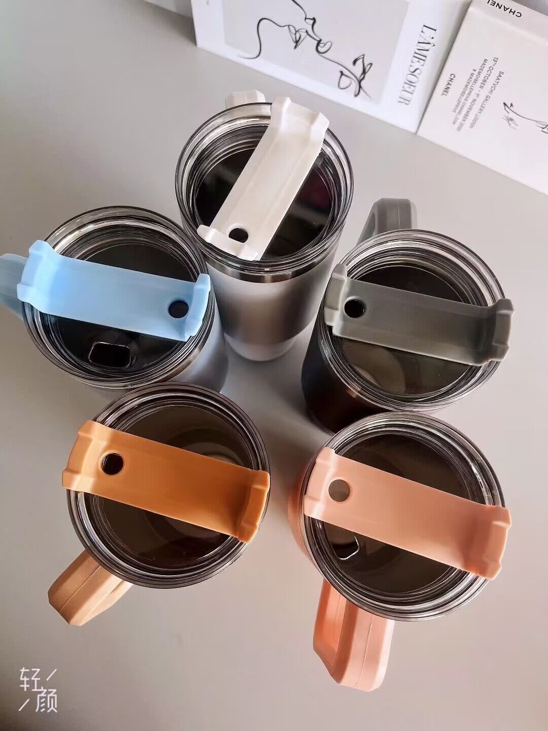 40oz Tumbler Solid Colors w/ Handle | Insulated Tumbler With Lids | Straw | Stainless Steel Coffee Tumbler | Termos Cup